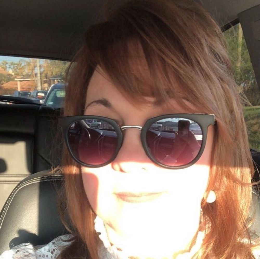 Meet your Posher, Paula